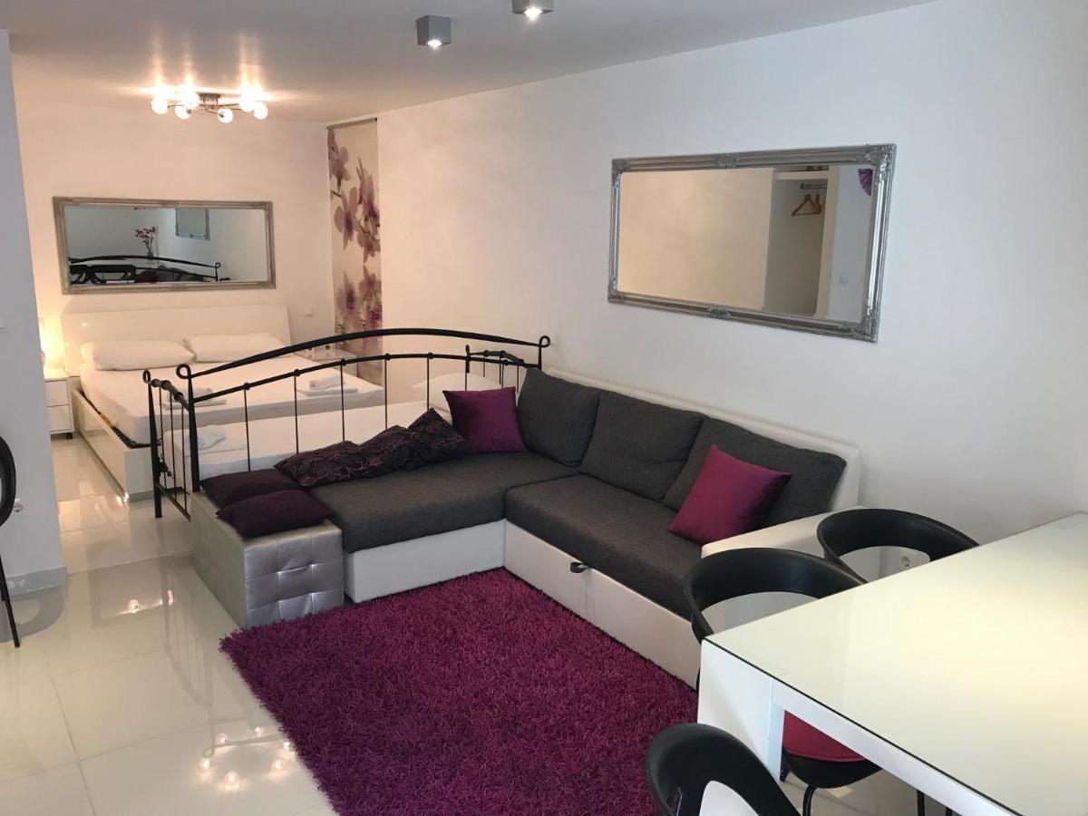 Studio Apartman Hotel Сплит Екстериор снимка