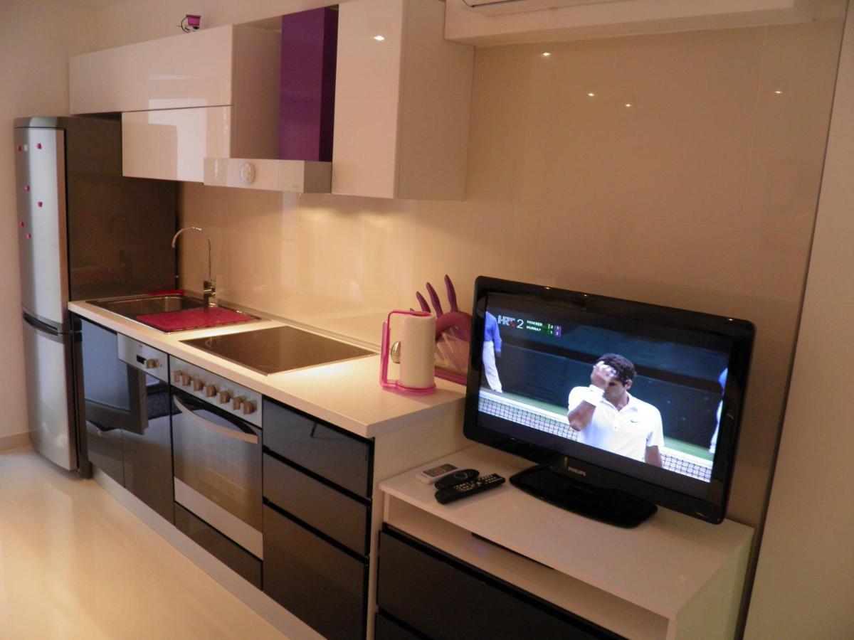 Studio Apartman Hotel Сплит Екстериор снимка