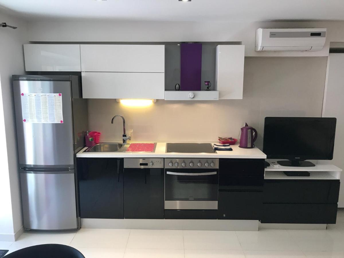 Studio Apartman Hotel Сплит Екстериор снимка