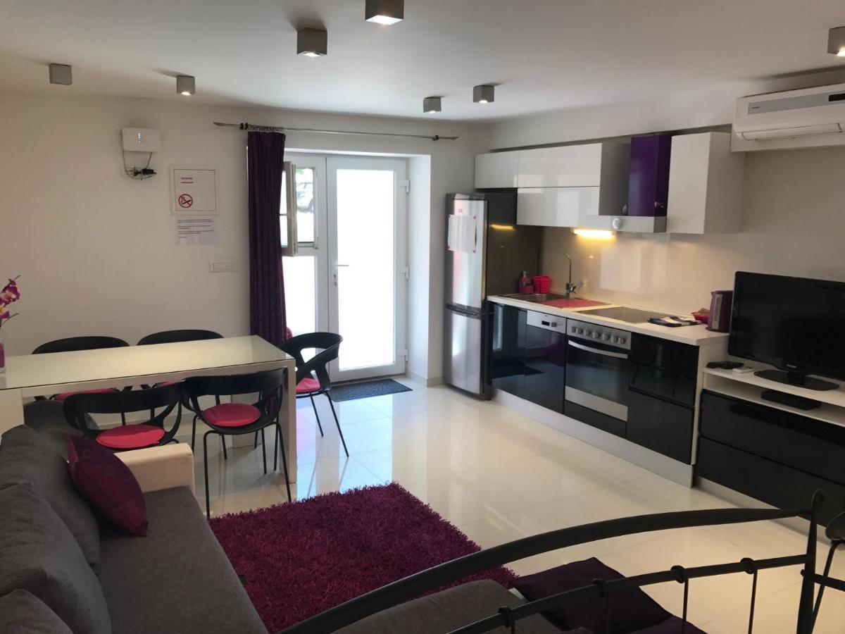 Studio Apartman Hotel Сплит Екстериор снимка